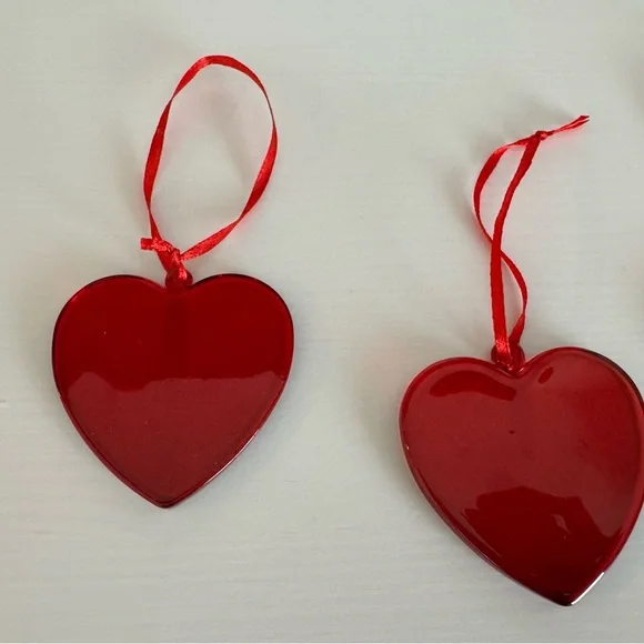 Red Heart Holiday Ornaments ❤️ - Picture 2 of 2